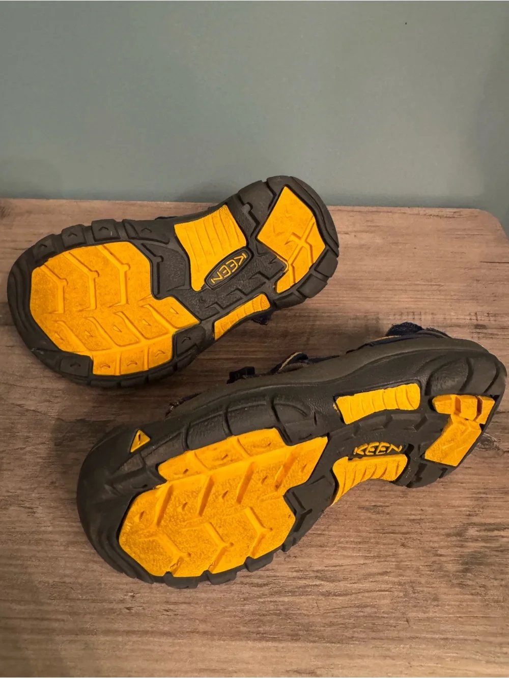 Keen Kids Navy Blue Closed-Toe Outdoor Sandals